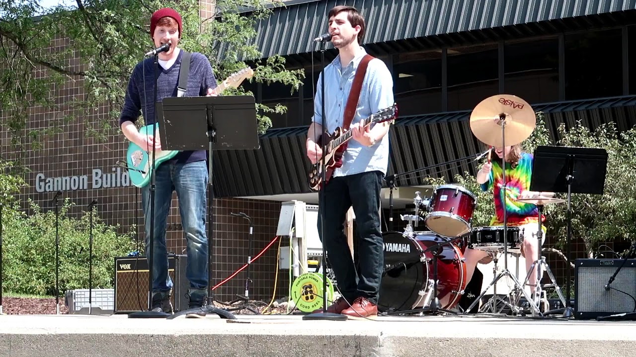 Cedar Drive - Crazy Nights - Live at LCC