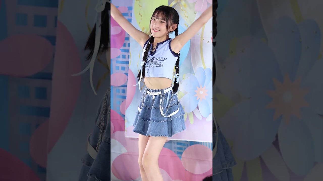 まゆ&黄崎こころ&じゅりあ（まゆ推しカメラ）TWICE「The Feels」 アイドル劇場 2024年9月16日