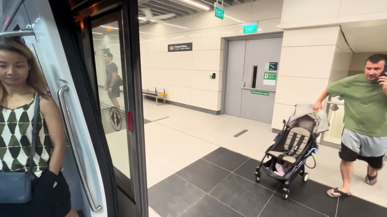 (TEL Stage 4 is open!!) Singapore MRT train ride from Tanjong Rhu to Bayshore