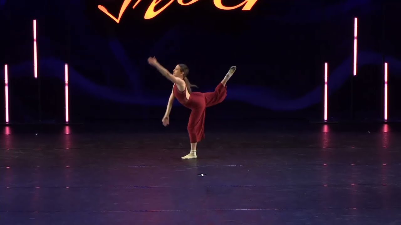 Antoinette P Diaz| Dance 2024 | And what remains| Contemporary solo