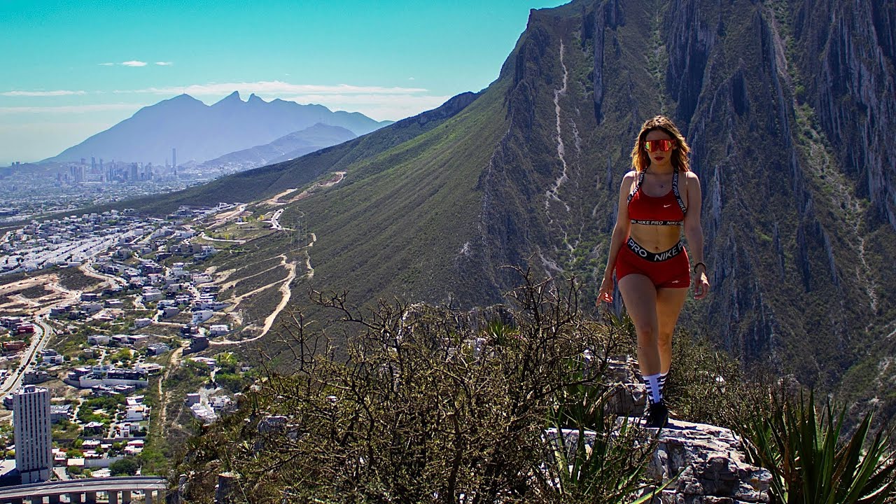 Poema a la ciudad de las montañas monterrey