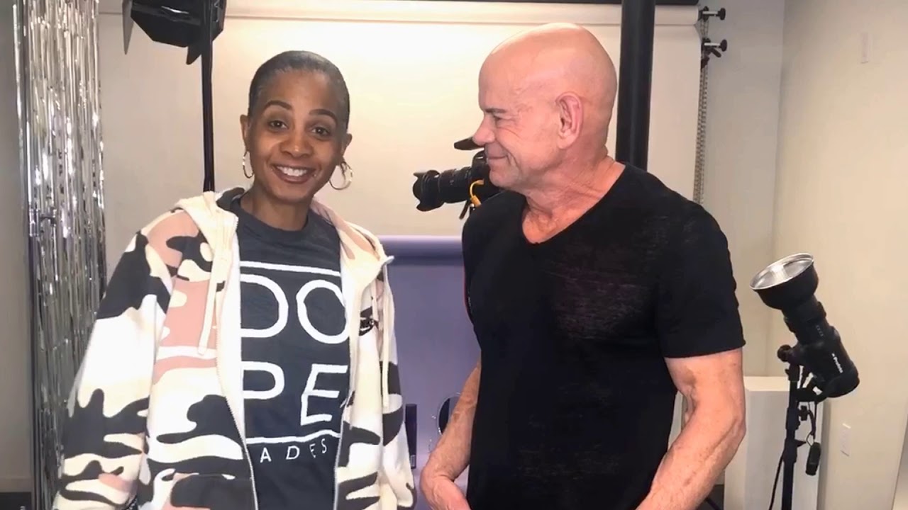 Winn Interviews Emmy-Nominated Barber-Stylist Stacey Kutz