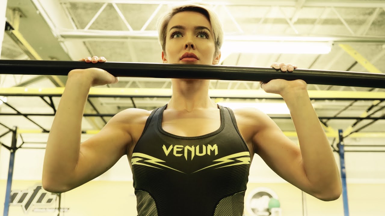 Sexy Shoulders Workout with Rosie Robinson