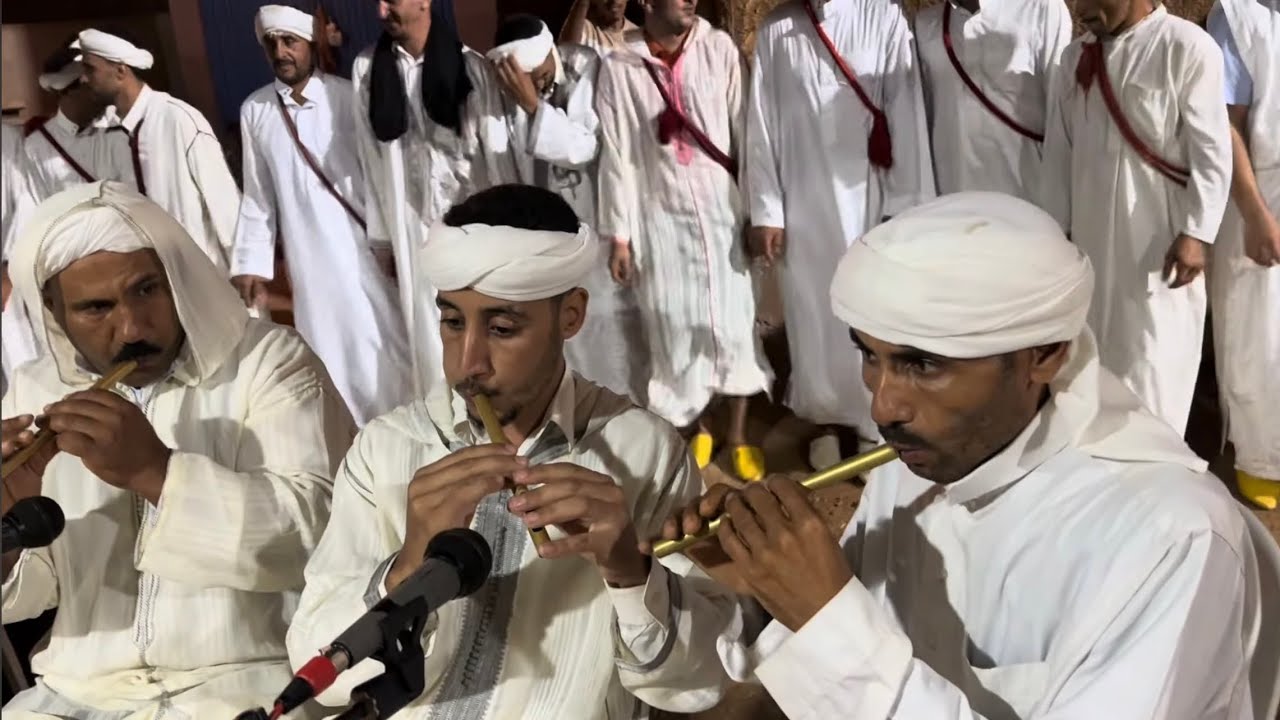 مولاي عياد يبهر في فن الدرست مع أباطرة عواد آيت بعمران بمنطقة اگندو ميراللفت