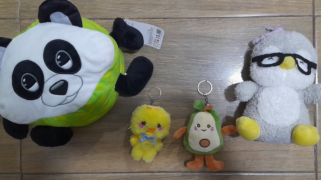 Cazando peluches en m&aacute;quinas de garras. 🤭🤭🤭