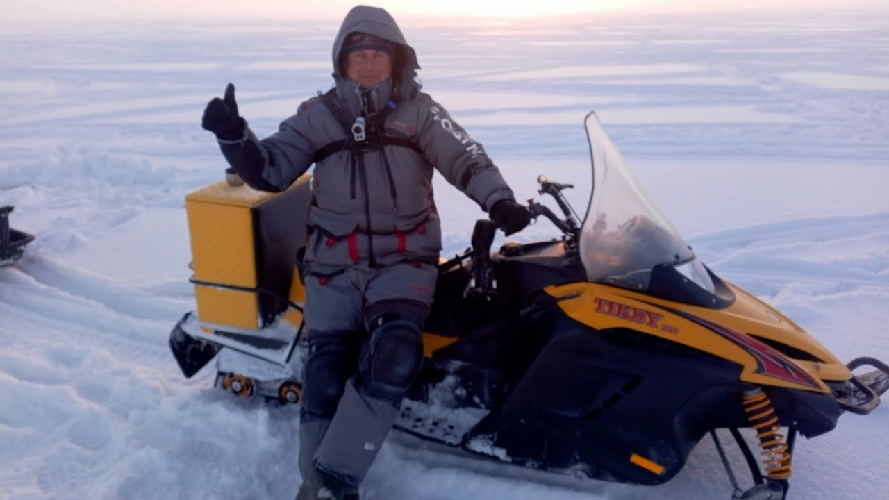 сазан ломает балансиры,нашел лунку с сазанами📽️🧊🐋🎣💥,ищем судака на снегоходе #рыбалка #fishing #топ 