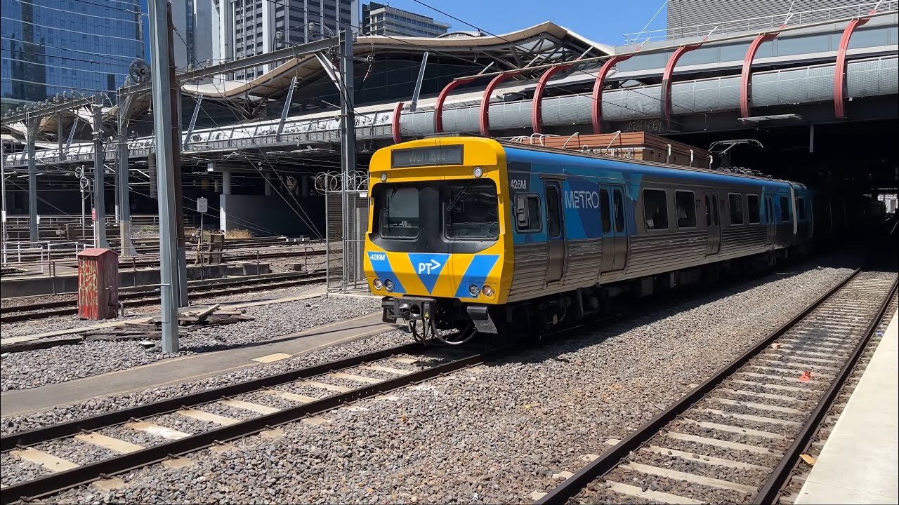 Metro Comeng Departing Southern Cross Station to Werribee