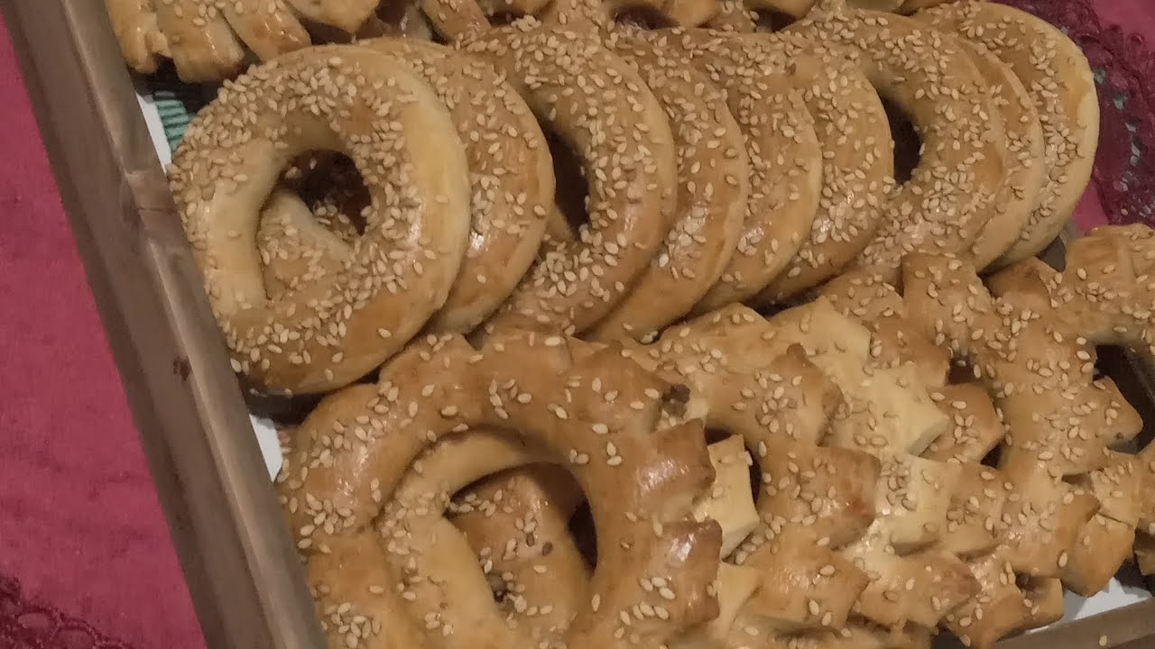 كعك الوجدي بطريقه سهلة وبسيطة والبنة ياسلام 