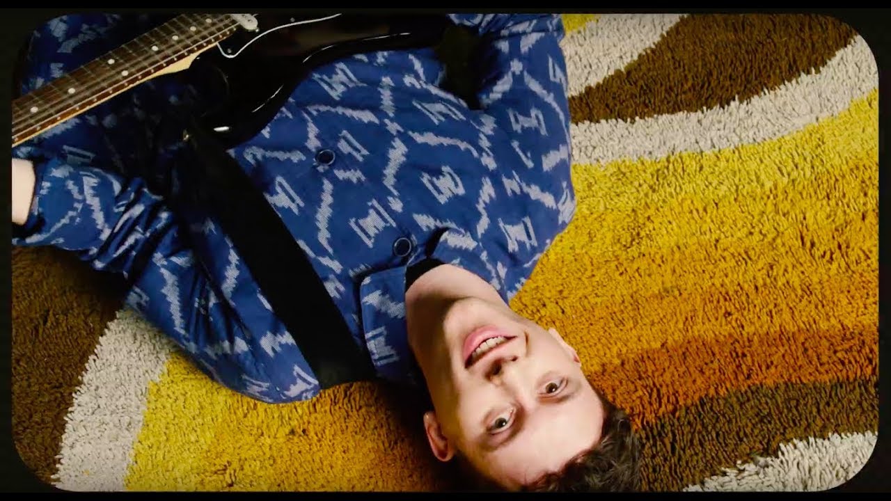 Ten Tonnes - Lucy (Official Video)