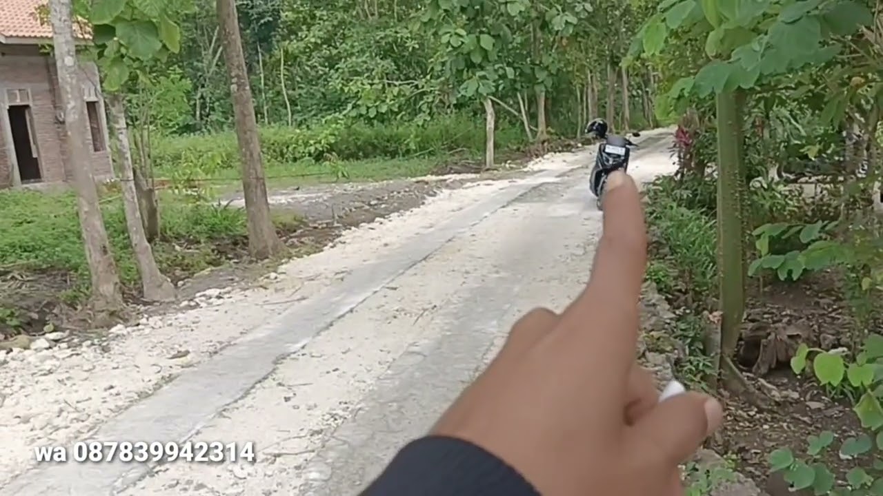 TANAH PEKARANGAN BAGUS BUAT HUNIAN DAN BERKEBUN MURAH. 