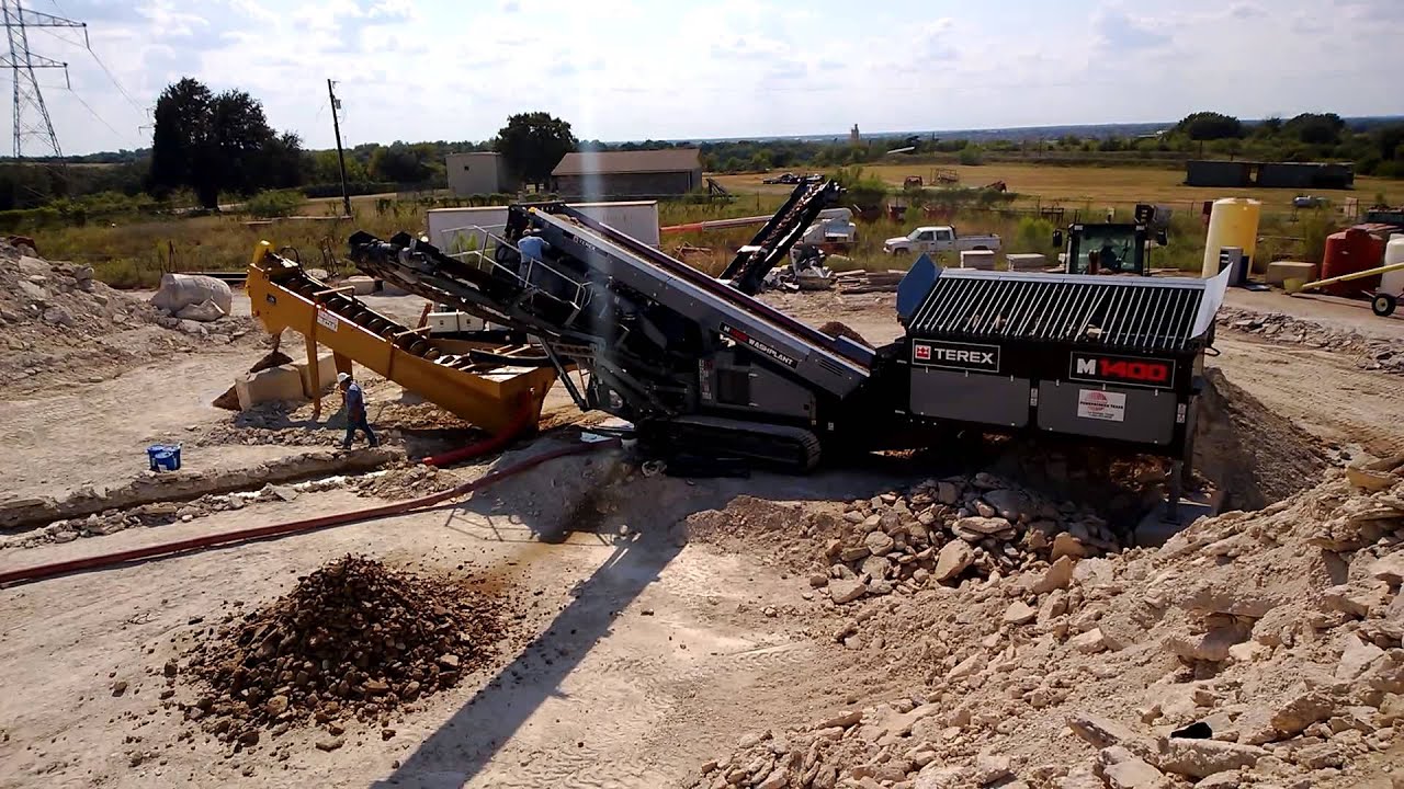 Terex M1400 washing sand and gravel from washout