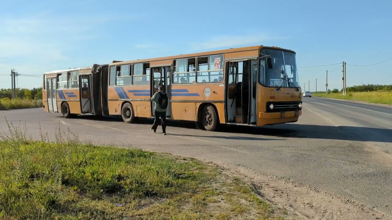Ikarus 283.00, АМ 430 64, 10 июля 2022, Саратов, отправление автобуса с конечной Кумысная Поляна