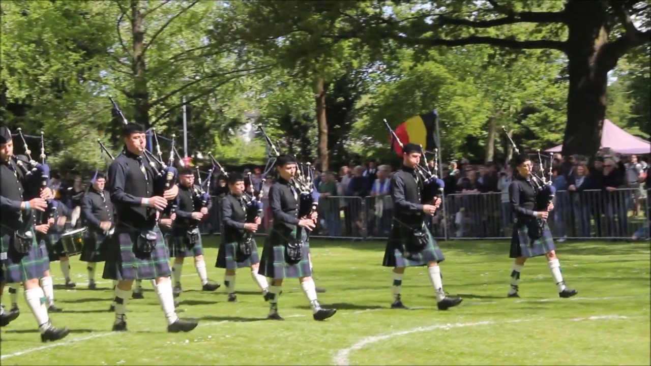 Peine 2018 - Crest of Gordon - City of Bremen Pipes & Drums (Grade 4)
