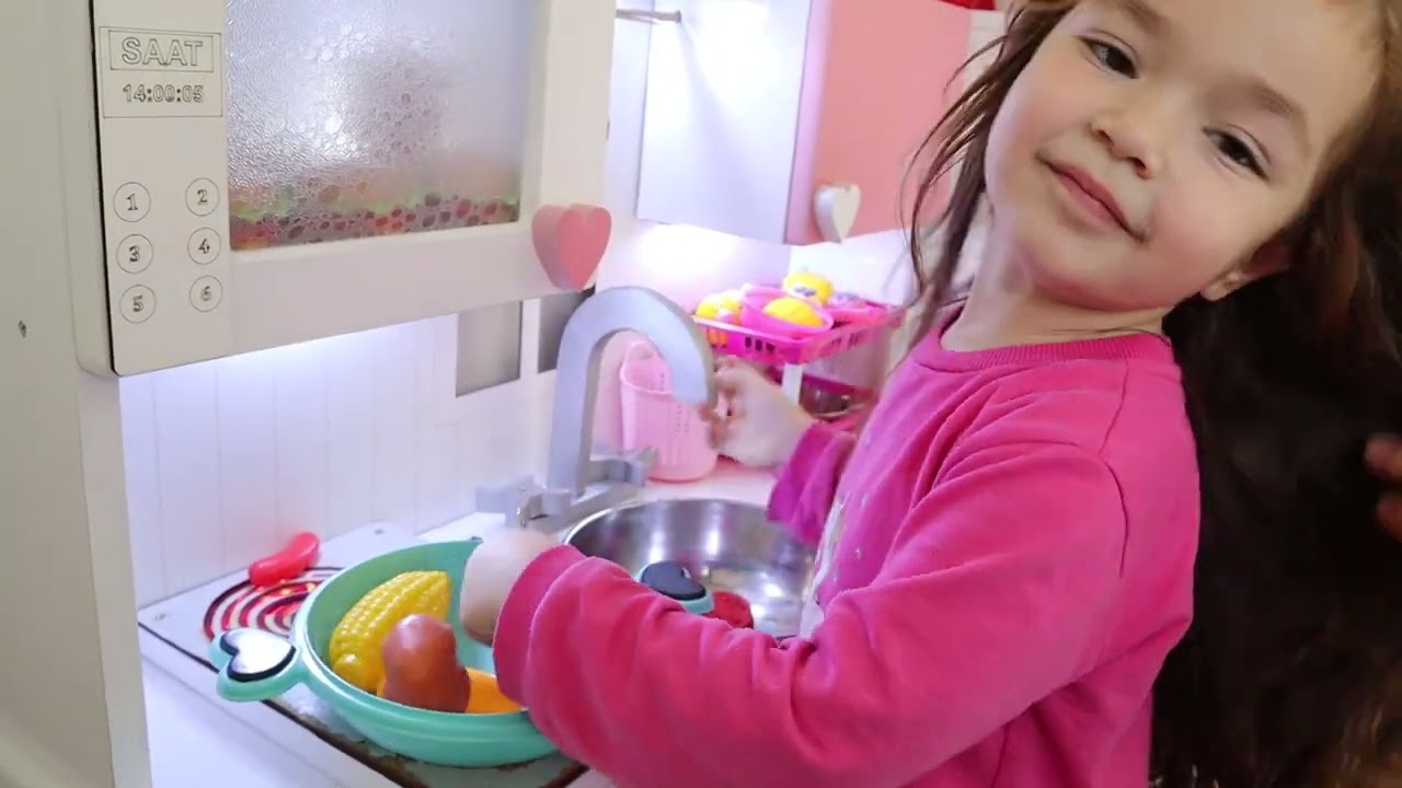 BUĞLEM RAMAZANDA İFTAR İÇİN YEMEK YAPTI !!
