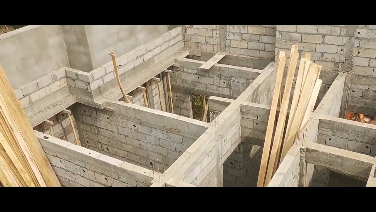 Travaux préparatoire de charpente 