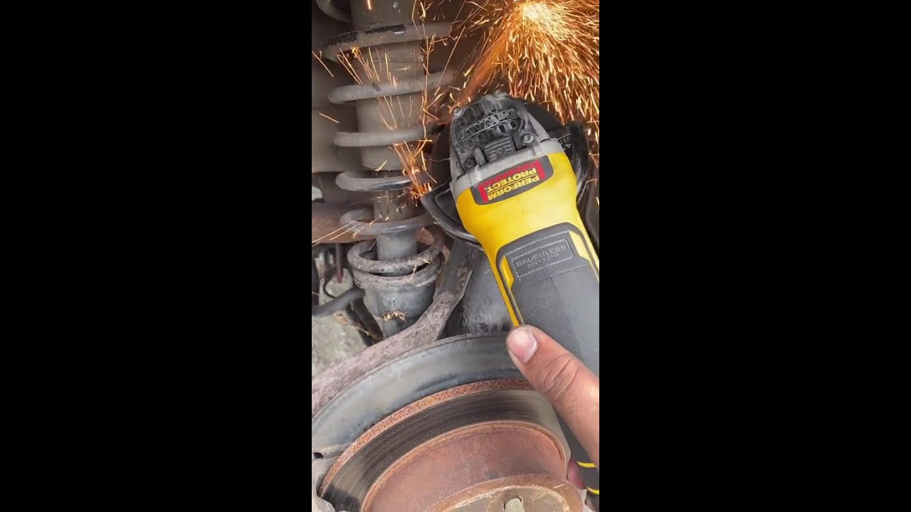 Cut springs on the civic! 😂🤣
