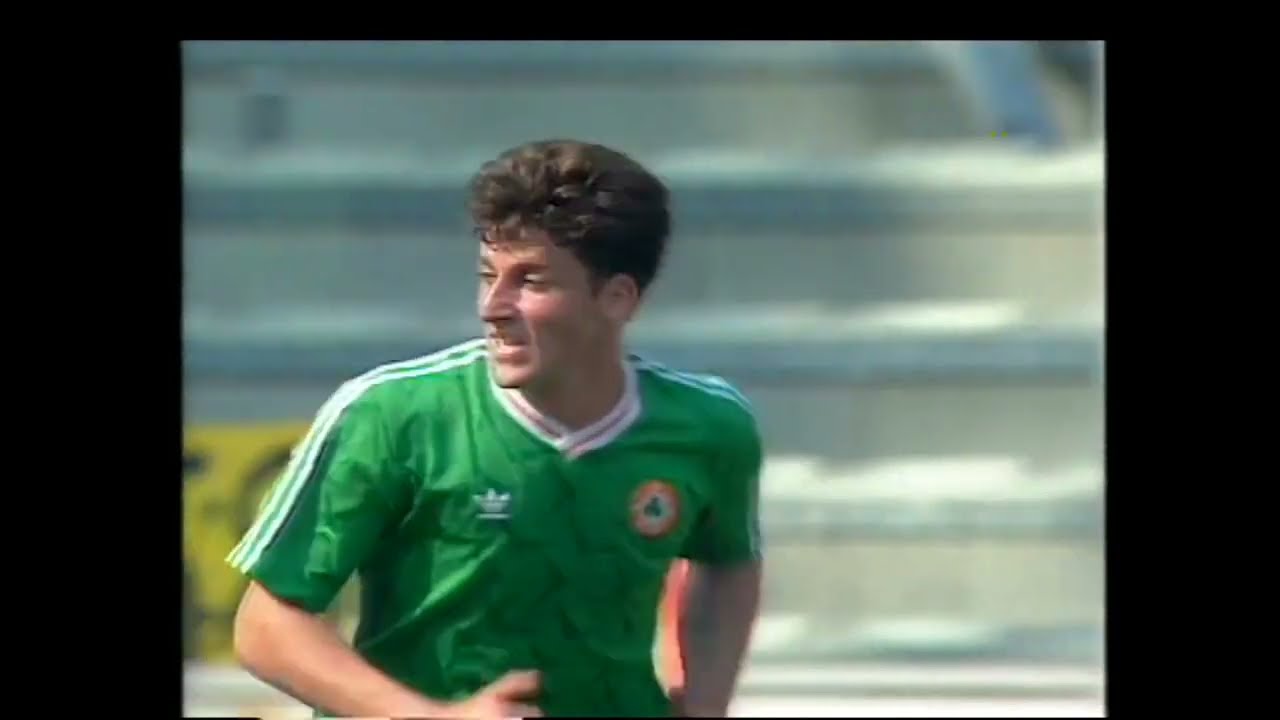 Ireland Vs Romania Football - Italia '90 FIFA World Cup, 1990