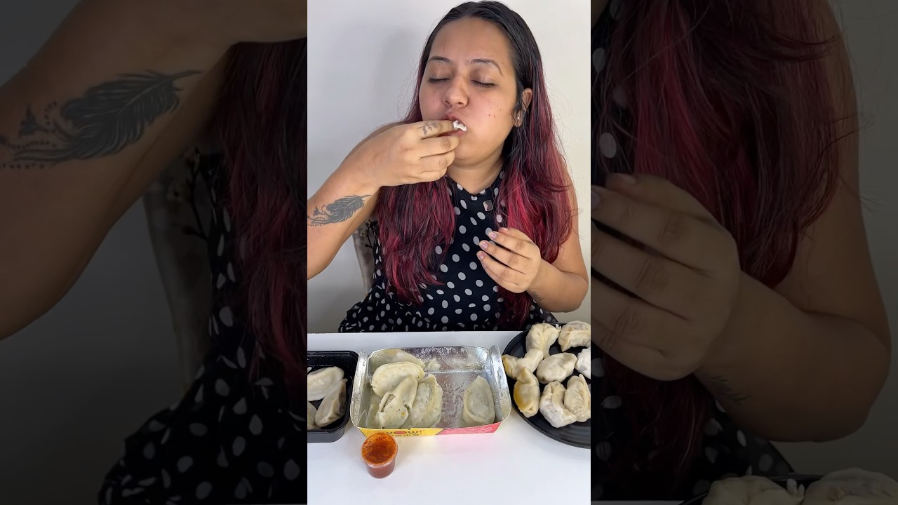 280Rs Chicken Momos🤪 Vs 190Rs Vs 70Rs | Cheap Vs Expensive | #trending #shorts #foodie
