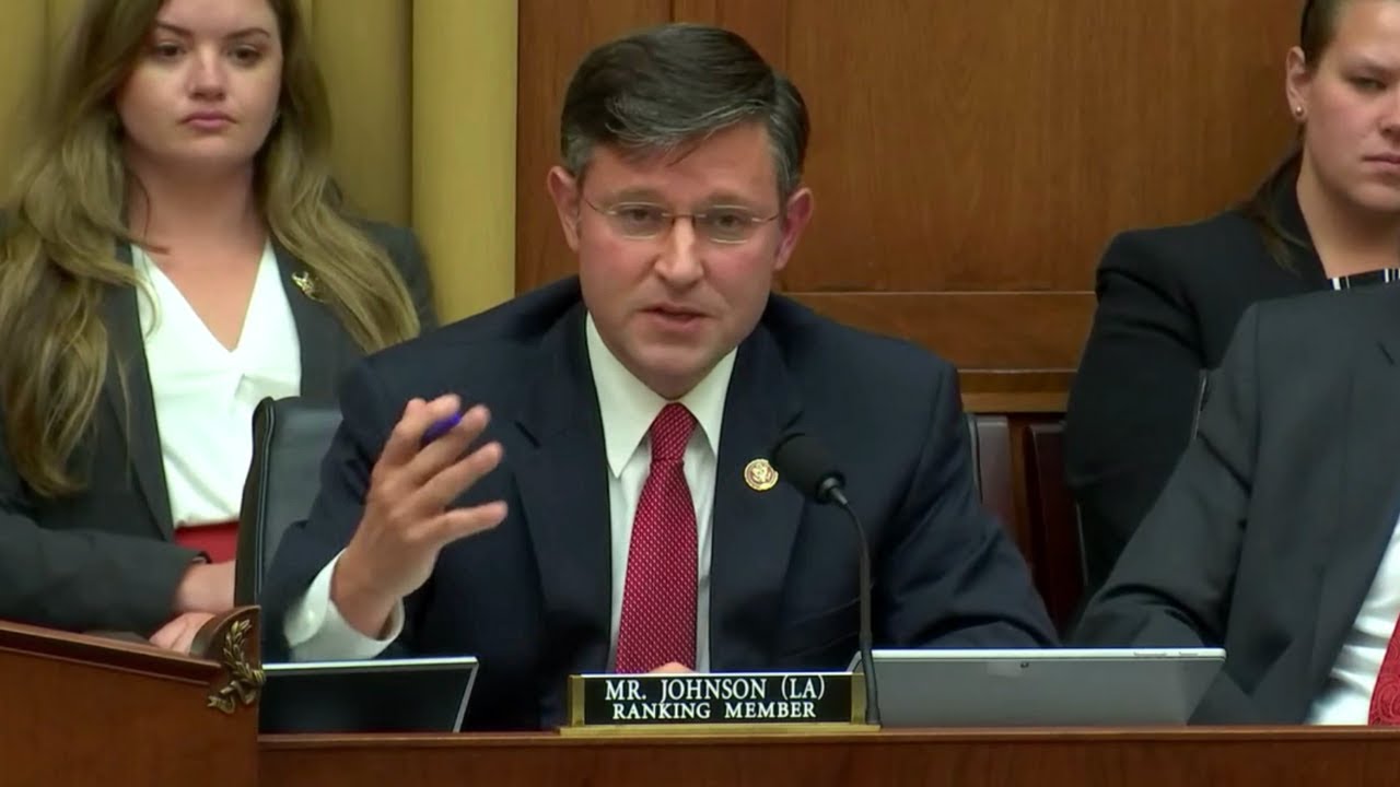 Rep. Johnson questions witnesses at a House Judiciary hearing on voting rights.