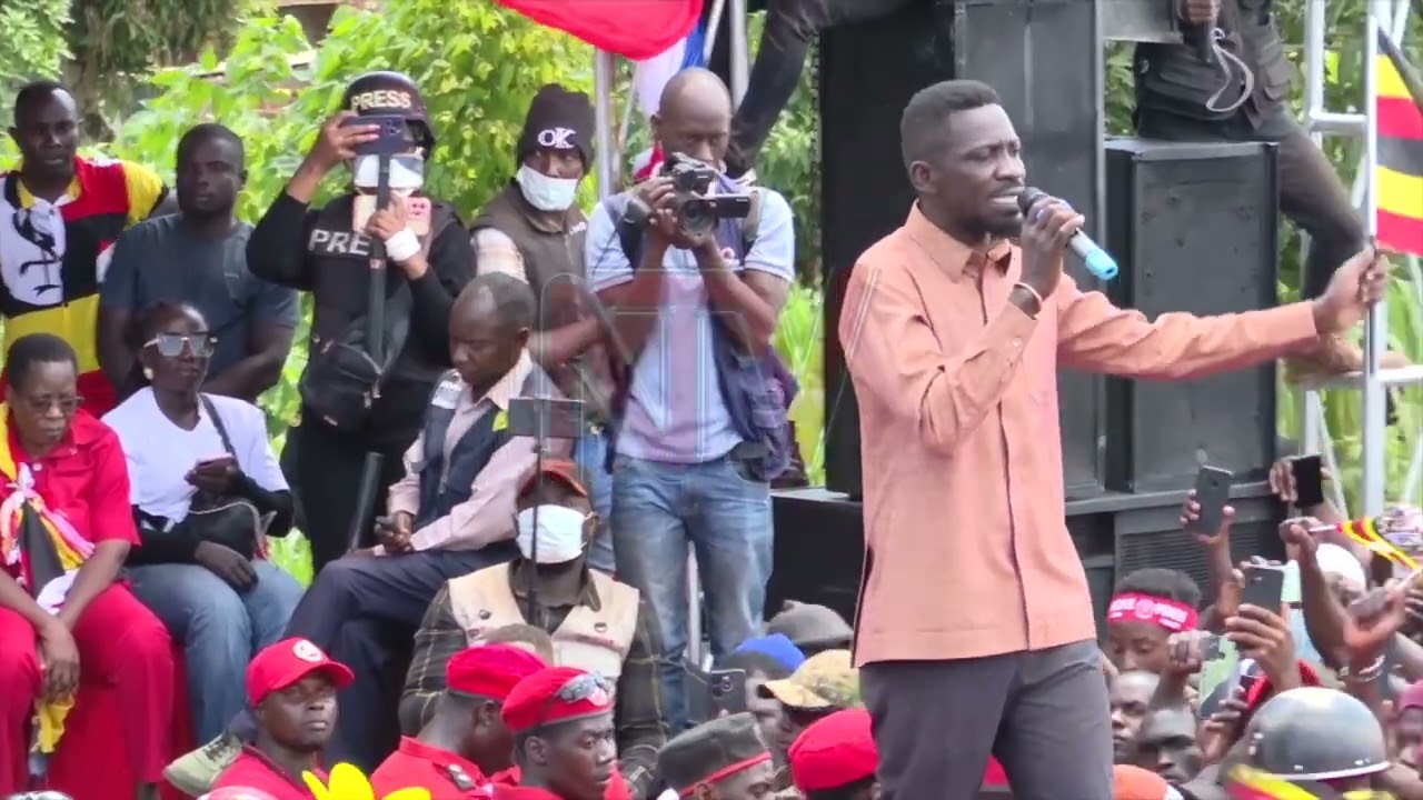 Lwaki munnemesa? - Kyagulanyi ayambalidde gavumenti, ku bya kkampeyini ze