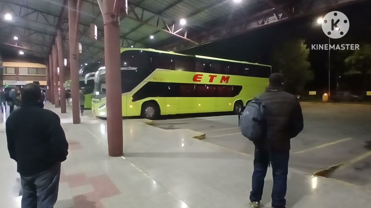 Buses en el terminal rodoviario de Temuco | Pullman Bus, Turbus, Expreso del Sur, Andesmar, Jet Sur