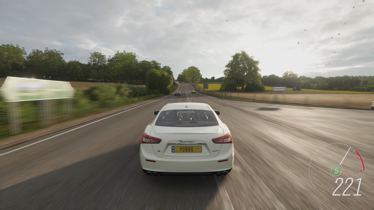 Forza Horizon 4 - 2014 Maserati Ghibli S Q4 Gameplay [4K]