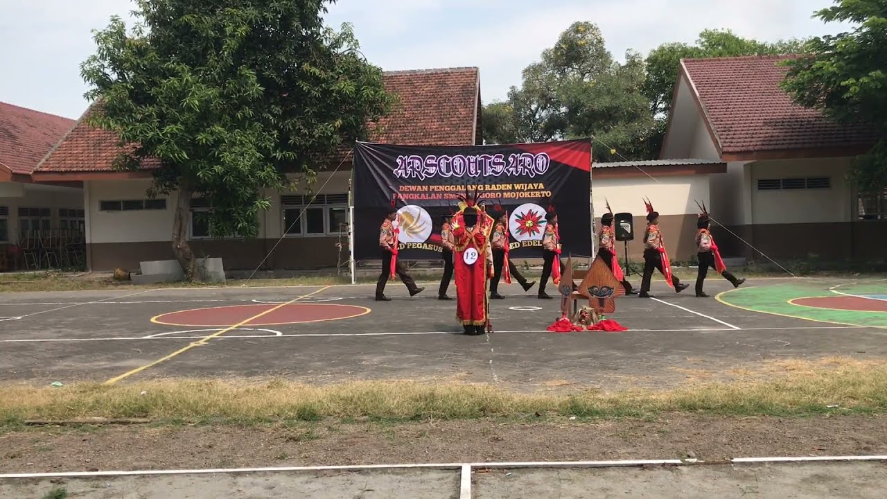 12. SMPN 1 NGORO - Lomba PBB Tongkat Gugus Depan