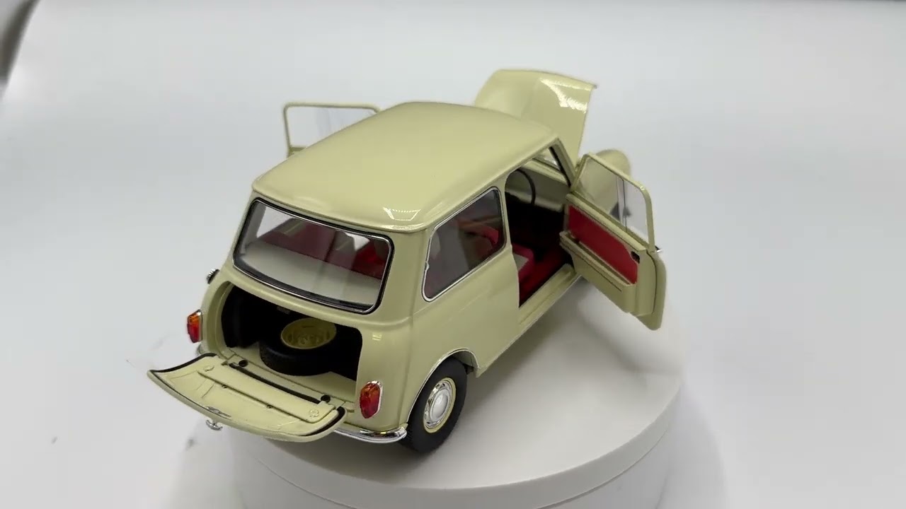 Morris Mini Minor Model Car – Old English White Kyosho v2