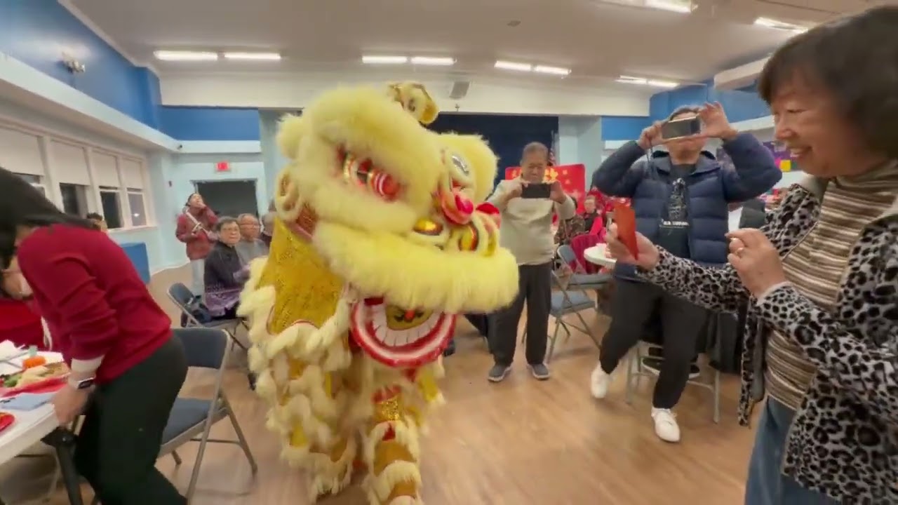East Rising Lion Dance Troupe: Our Lady of China 20250215 (Blooper Scroll)