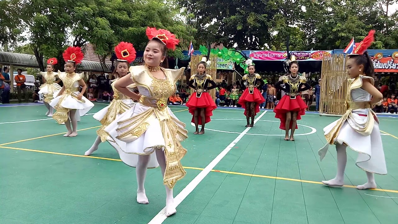 น้องพริม - เชียร์ลีดเดอร์เพลงมาร์ชอนุบาลรักภาษา