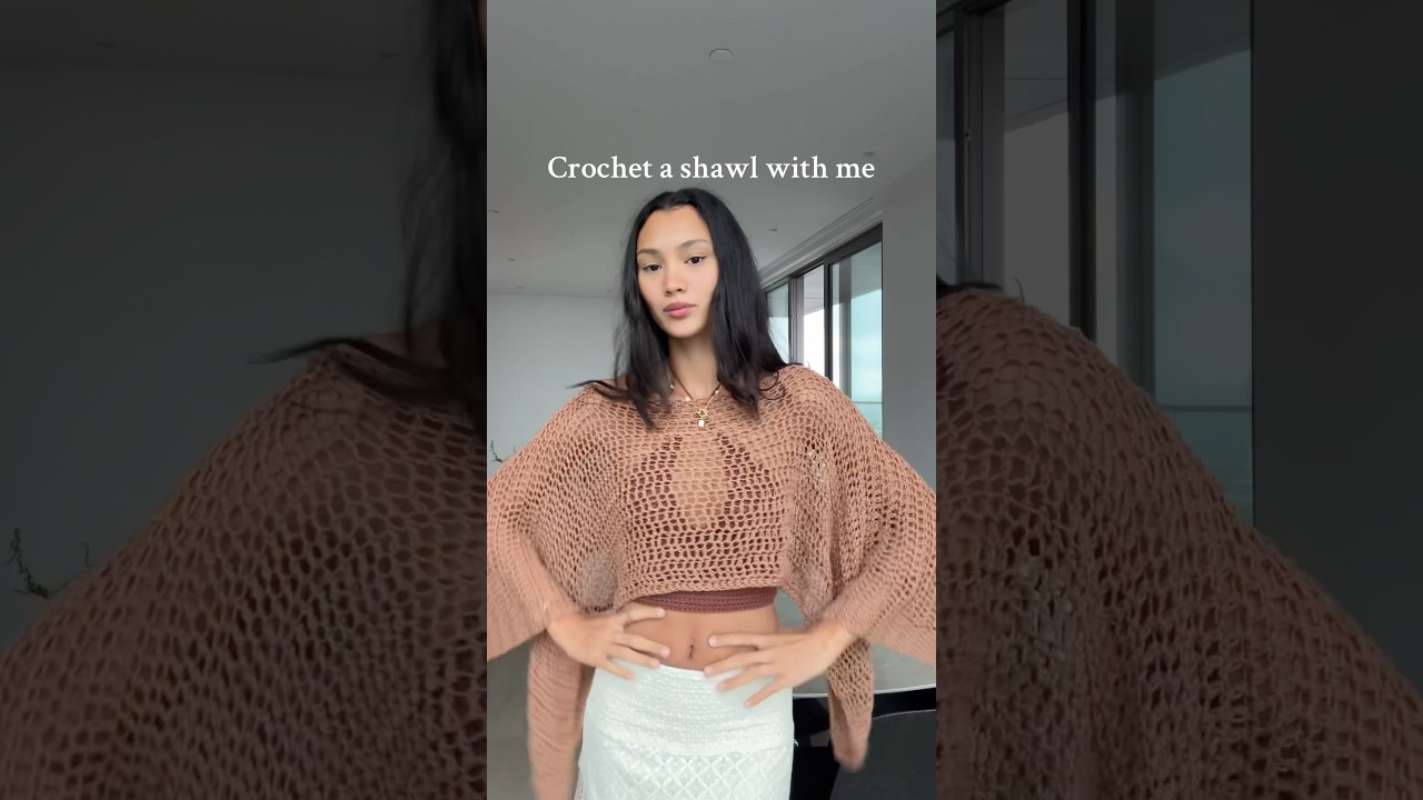 Crochet shawl!! #crochet #crochettop #summercrochet