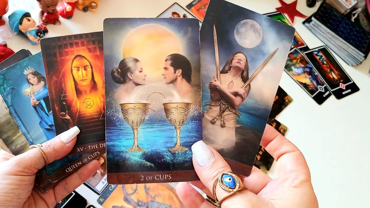 ALGUÉM NÃO se PERDOA POR TER VACILADO com VOCÊ‼️ 😪#tarot