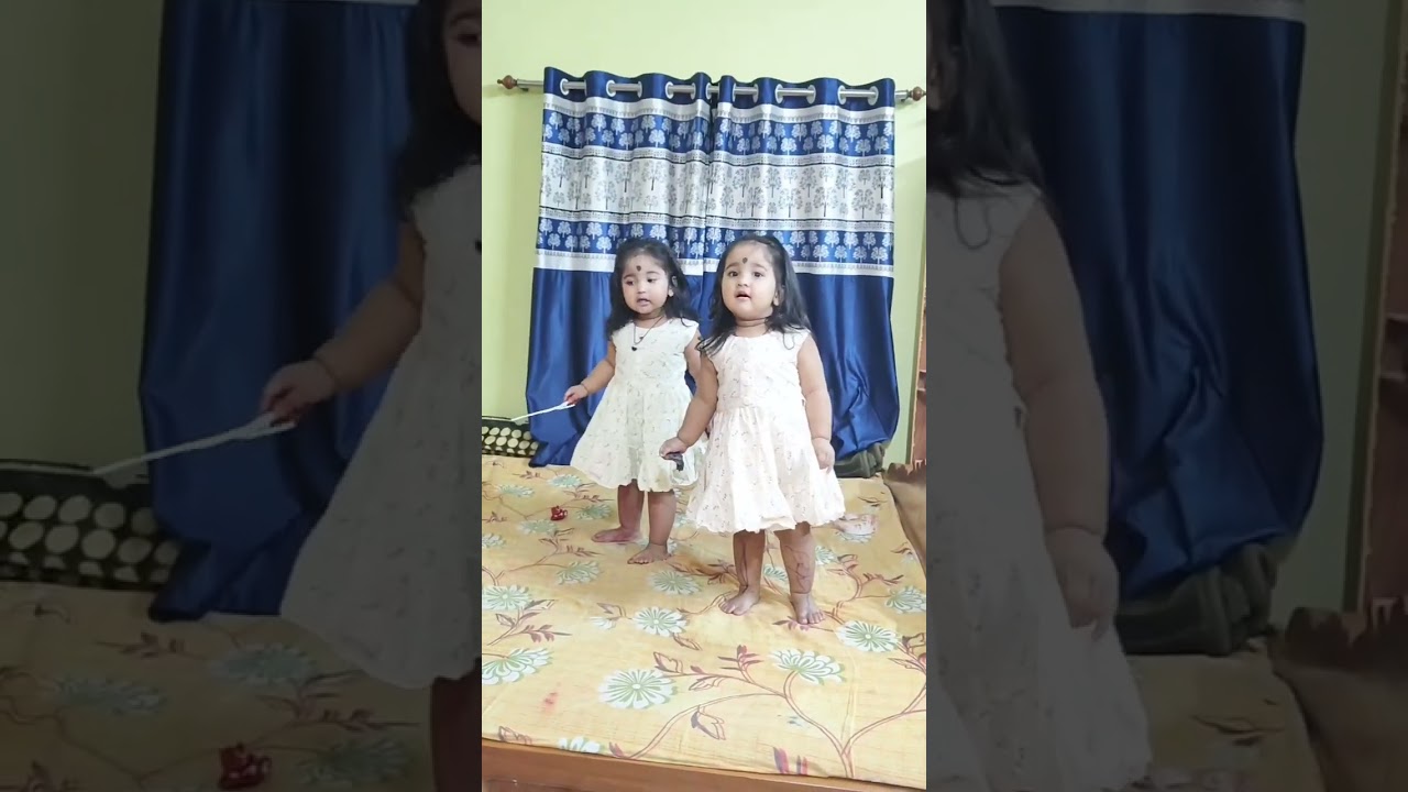 সারাদিন কেটে যায় শ্রীণিকা শ্রীনীজার একে অপরের বিরুদ্ধে নালিশ শুনতে শুনতে 🤗😂#vlog# twin