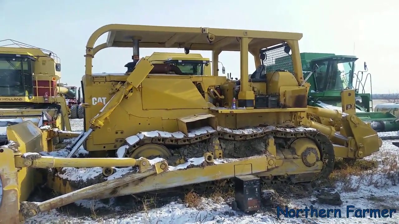 Starting The D8K Dozer Cold Start!!!