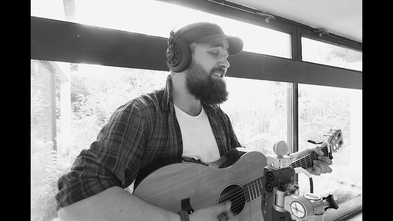 VLADISLAVIUS – She Moved Through the Fair (Irish Folk Song)