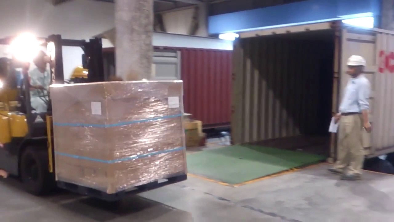 Cách xe nâng đóng rút pallet trong container, xe chui công, xe chui container, full free lift