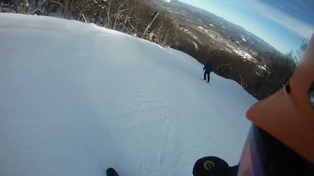 02/10/26 The Big Man skiing HEAD KORE Ti 94's.