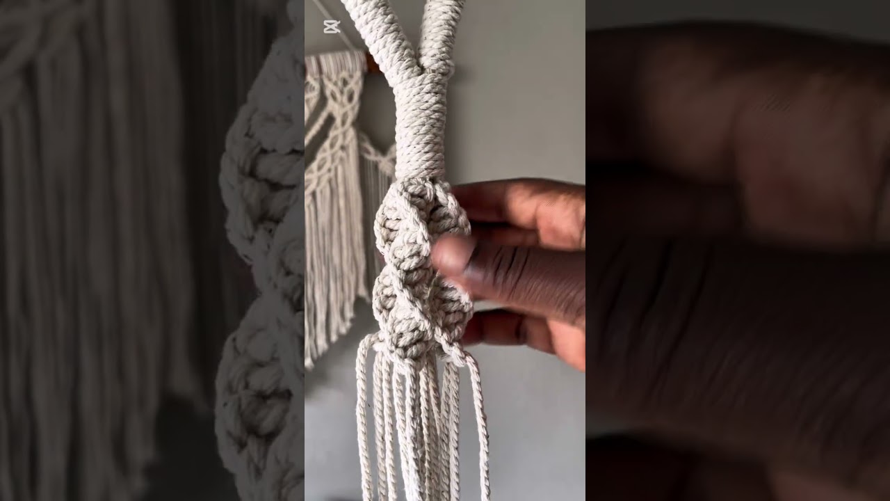 Macrame Plant Hanger #macrameplanthanger #macramebeginner #macrame