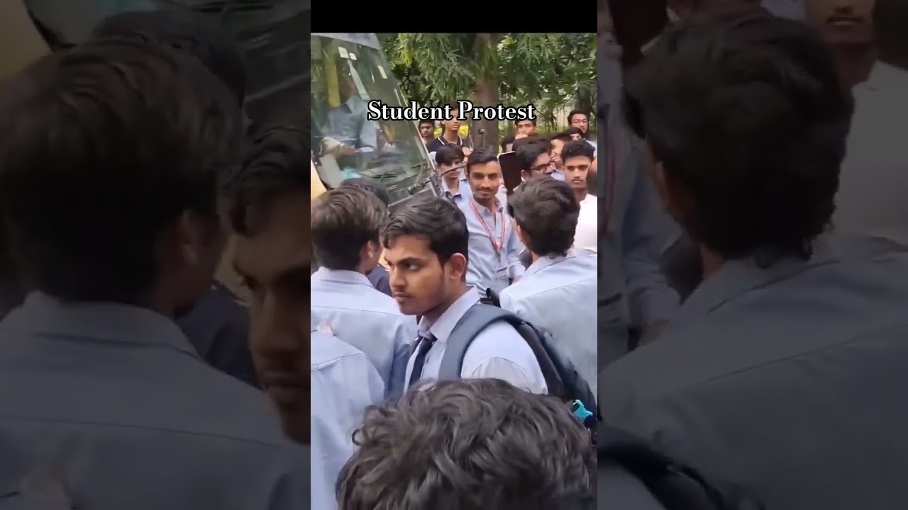 gen - z  protest indore #busprotest#genzprotest #studentprotest  #protest #bus #sdbc #indore #bgi
