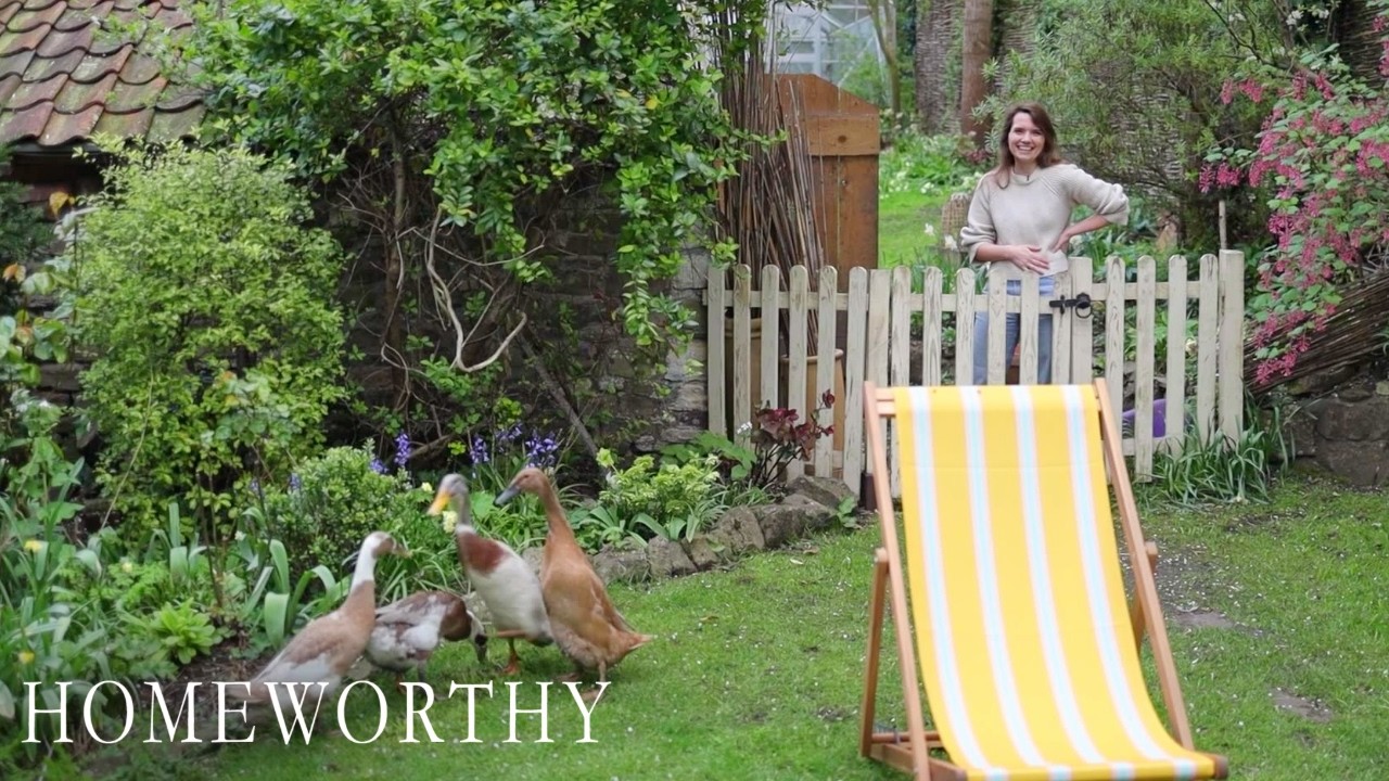 An English Countryside Cottage with a Dream Garden l House Tour
