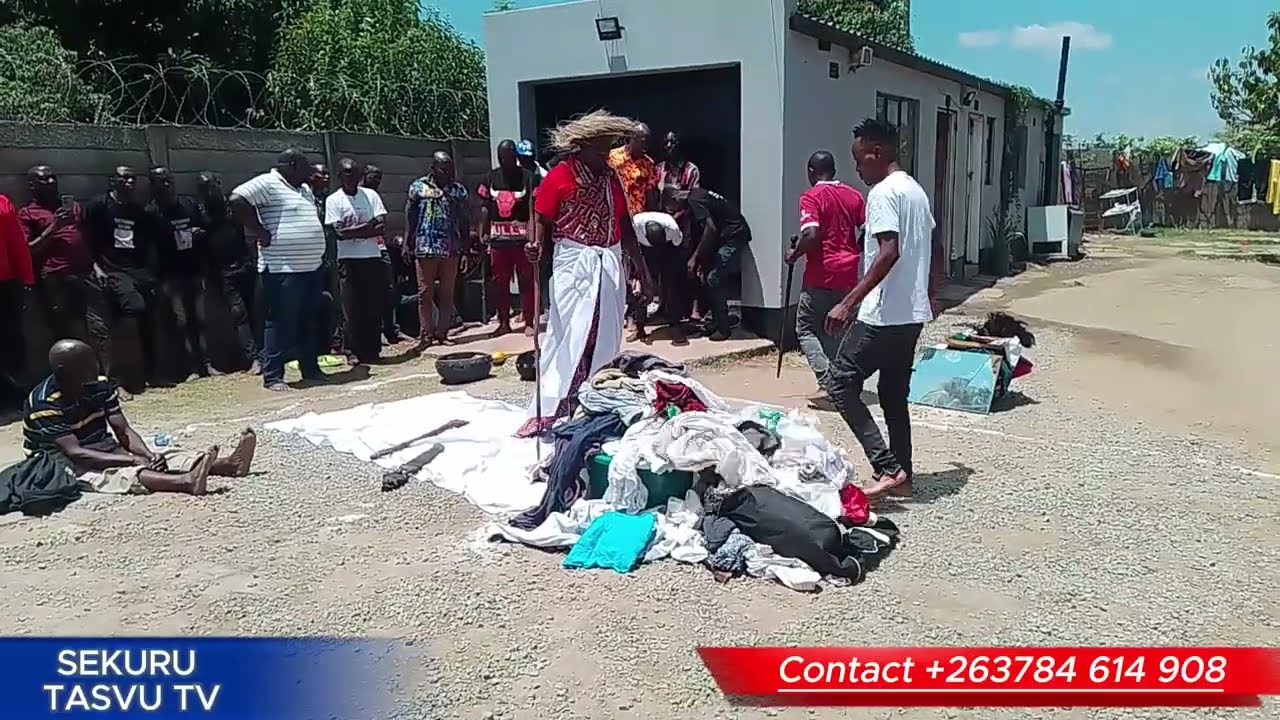 baba vafumurwa pamberi pevanhu,Nyoka yavo yakabuda pachena/#3