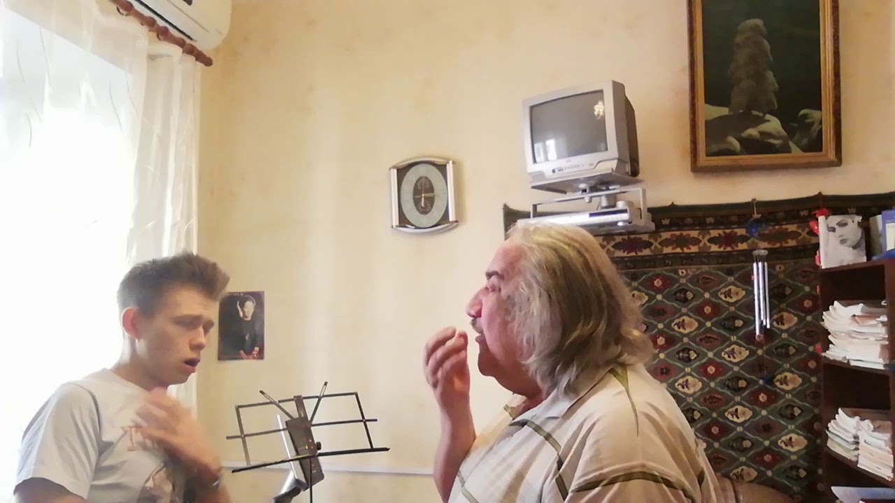 Дмитрий  Бородавко - Бас.   Техника  вокала,  упражнения.  Педагог - Александр Капустянский.