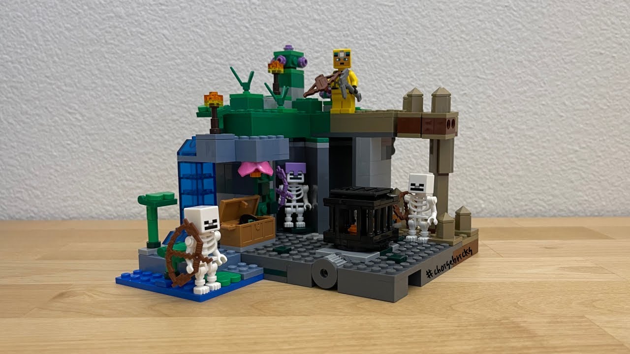 LEGO Minecraft 21189 The Skeleton Dungeon