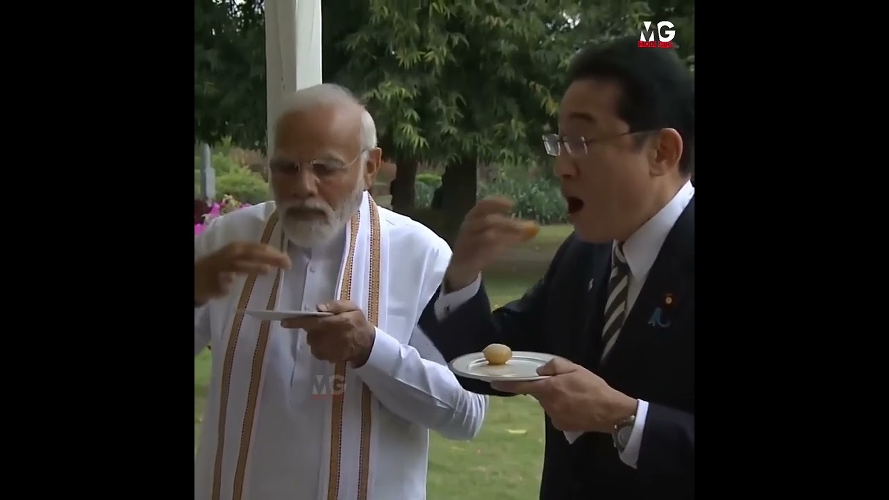 narendra modi|narendra modi eating pani puri