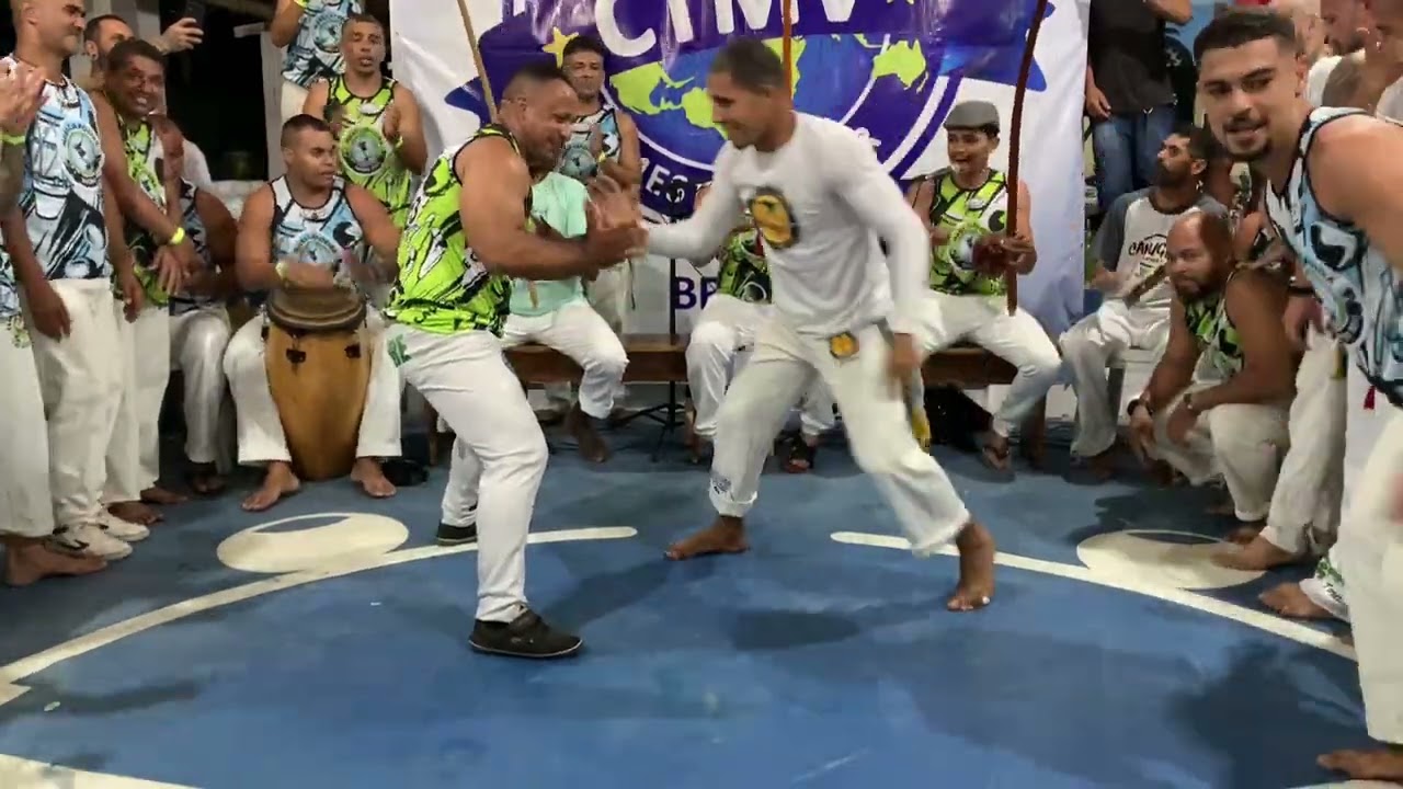 Roda de encerramento 1º dia do Maré capoeira