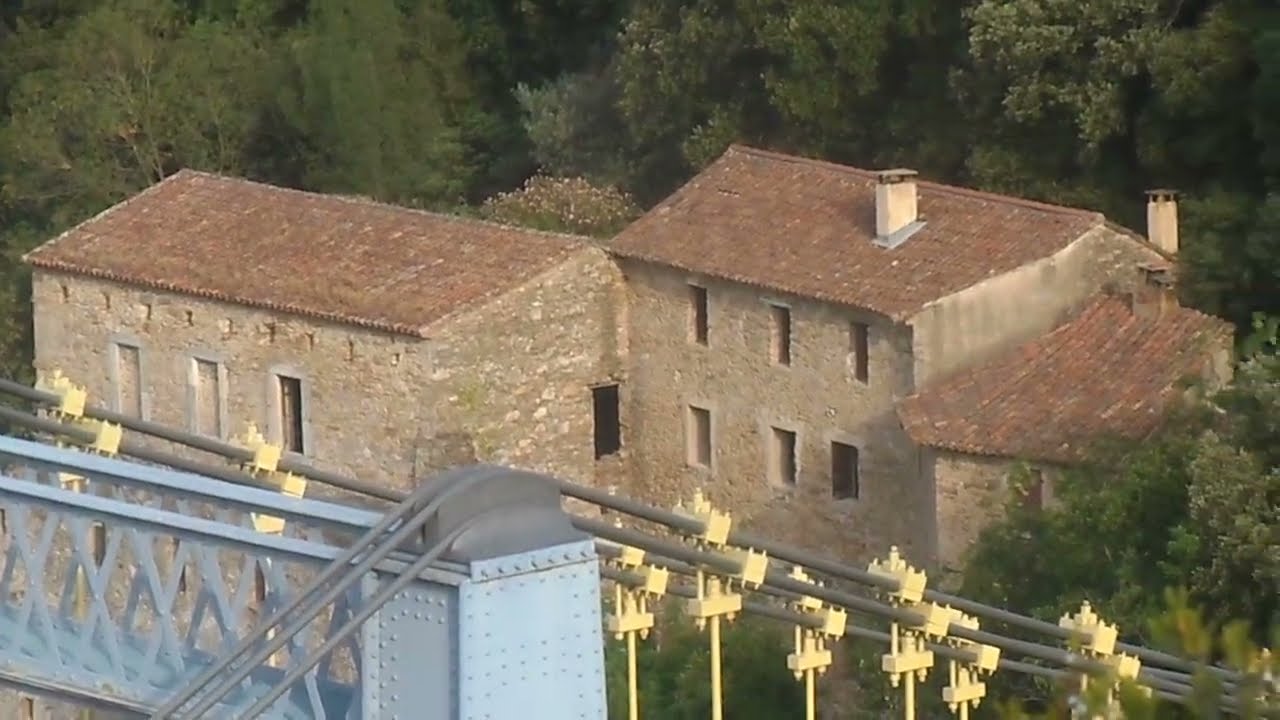 Panorama : Chemin de l' EBROU 2