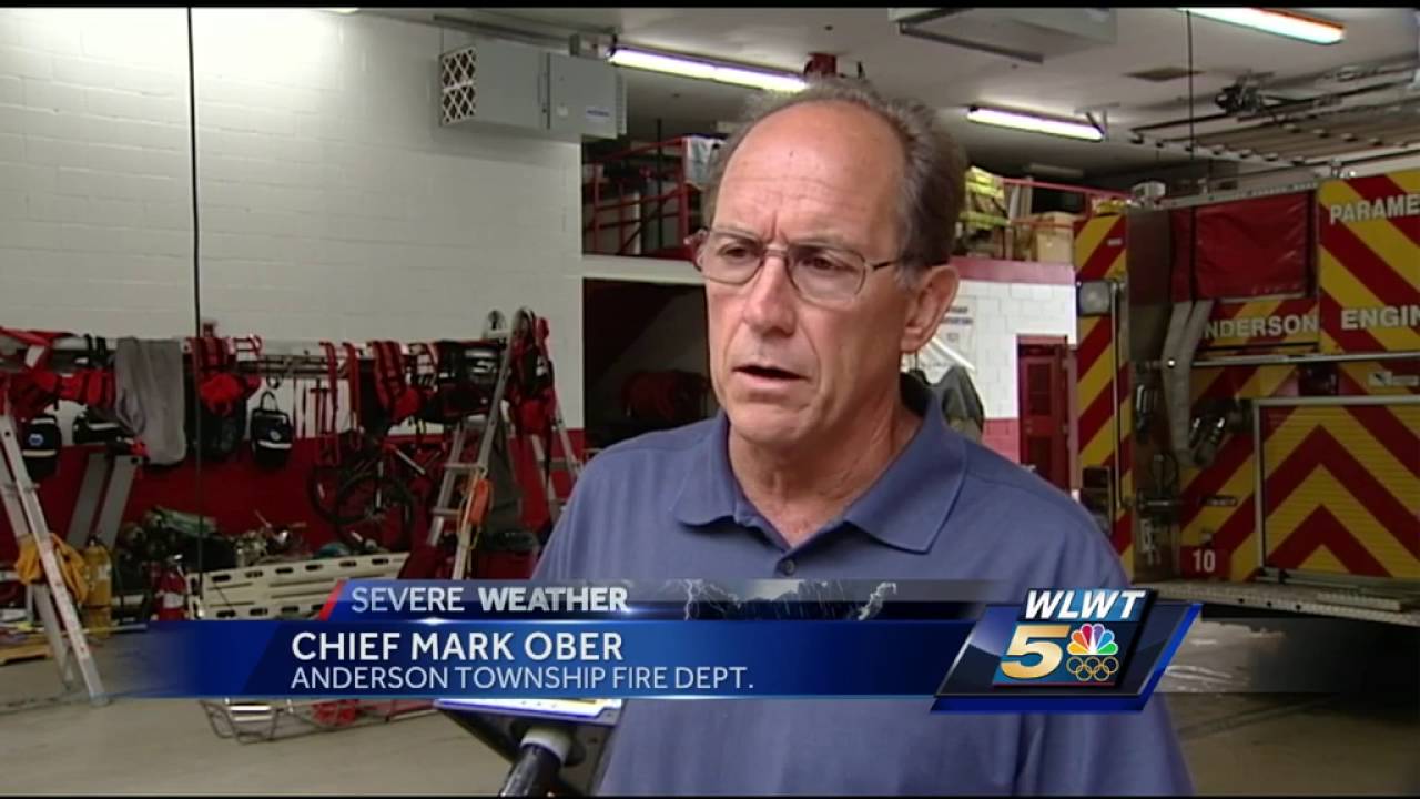 Rescue boat capsizes during Anderson Township flooding