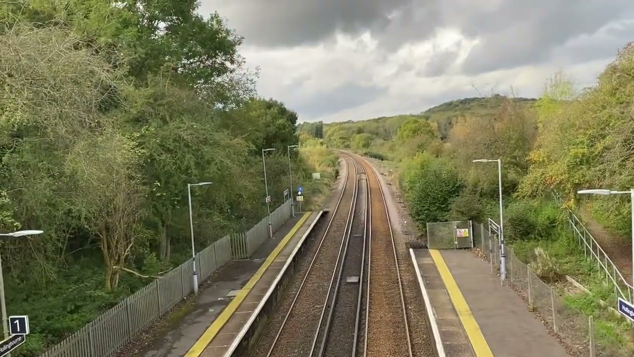 How nice is Hollingbourne Railway station
