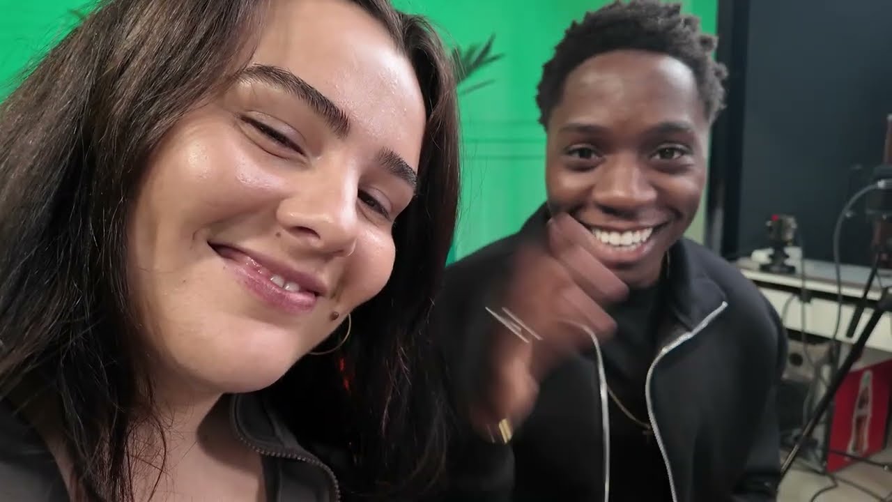 EERSTE KERST DINER EN EEN SPECIAL GUEST BIJ DE PODCAST! | OMA VLOG 126