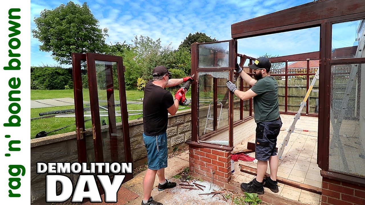 We Demolished A Conservatory - Demolition Day!